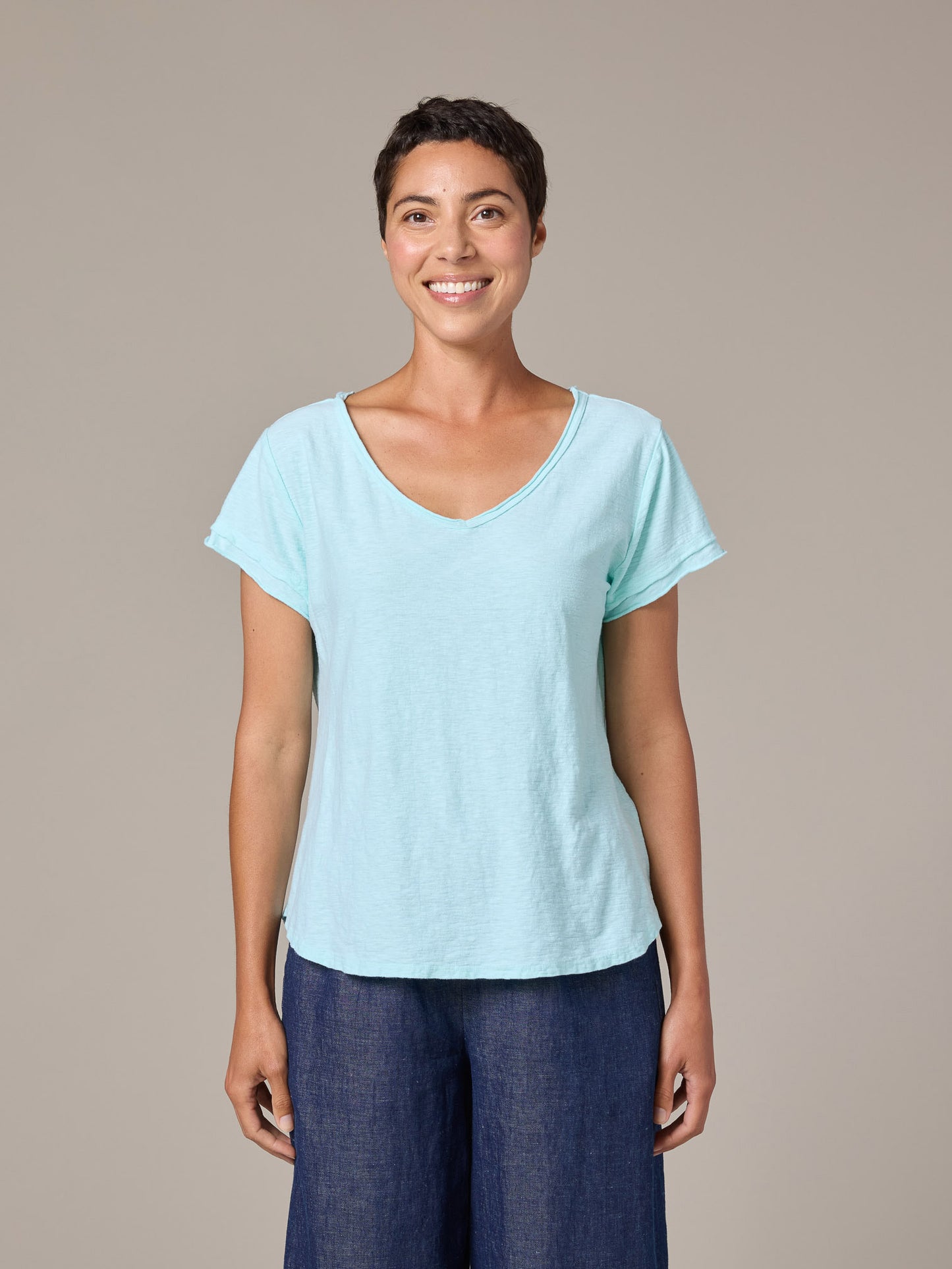 CUTLOOSE RAW EDGE V-NECK TOP - LIGHT BLUE