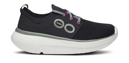 OOFOS OOMY STRIDE - BLACK & WHITE