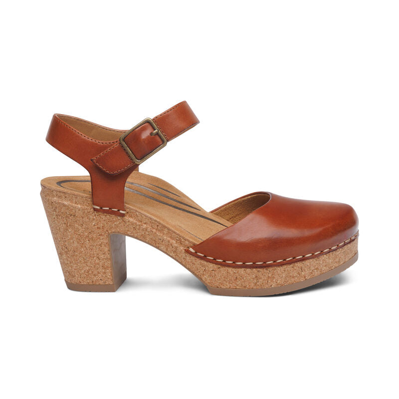 AETREX FINLEY - COGNAC BROWN - CC204