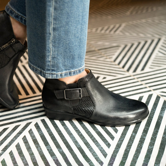 DANSKO CAROLYN - BLACK