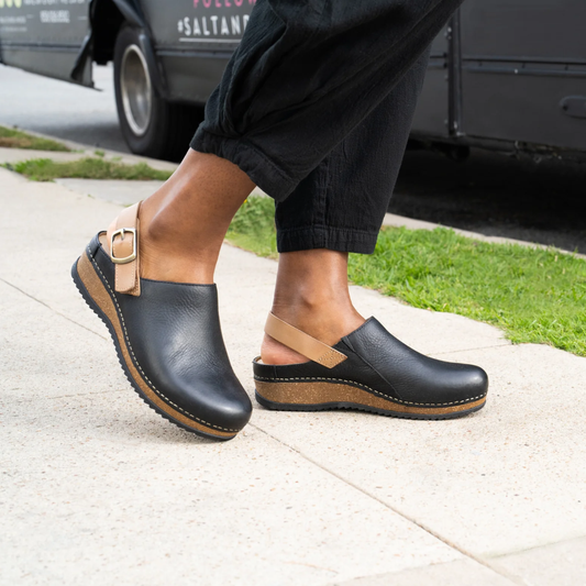 DANSKO MERRIN - MILLED BLACK - 9605500200