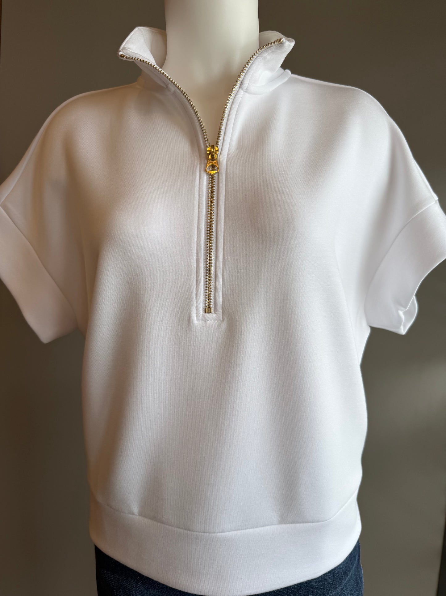 DYLAN SHORT SLEEVE HALF-ZIP TOP - WHITE
