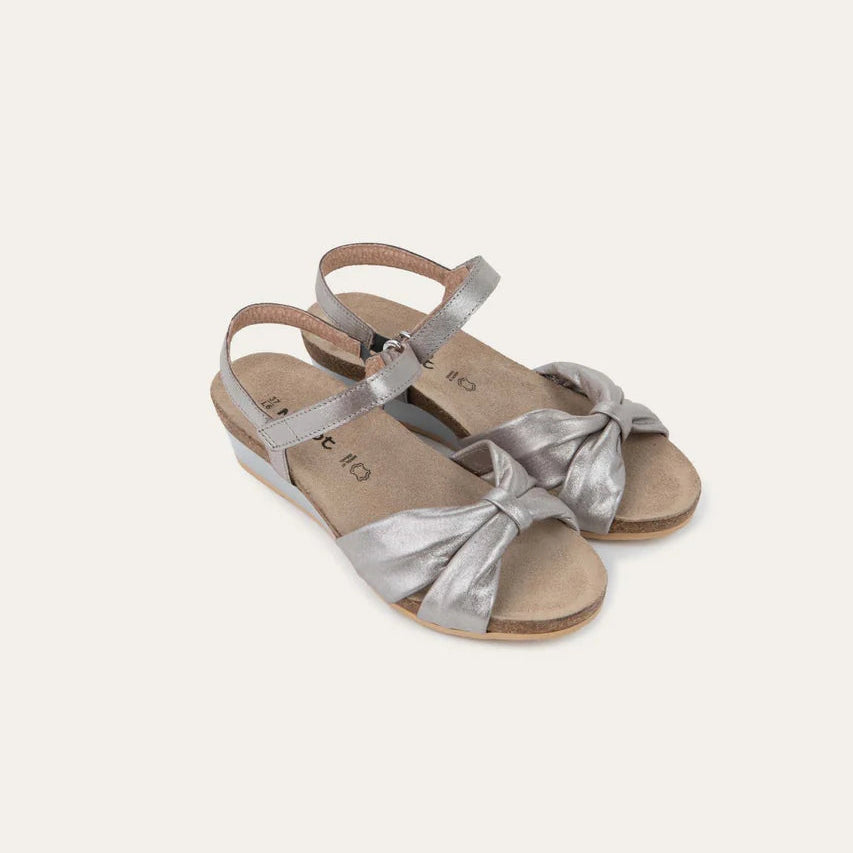 NAOT MADAME - SILVER