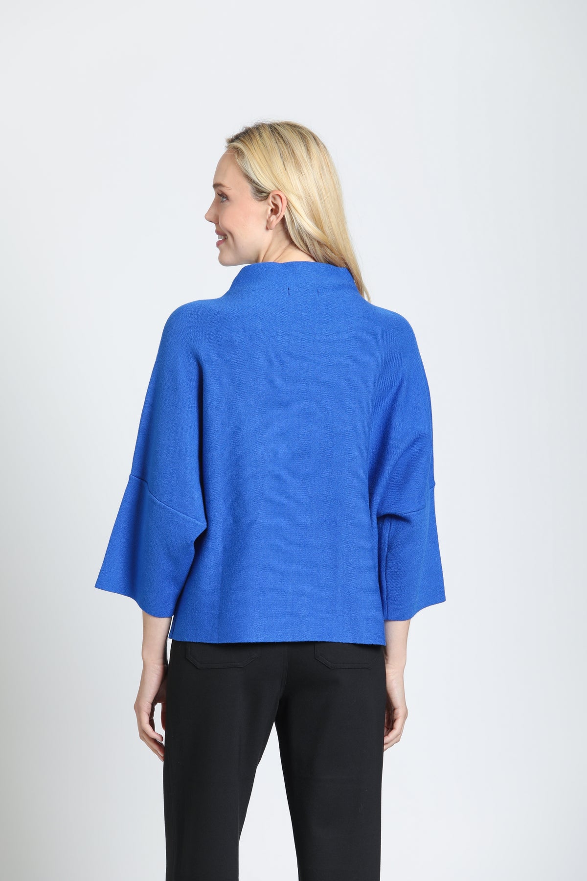 APNY PULLOVER WITH POCKET DETAIL - COBALT