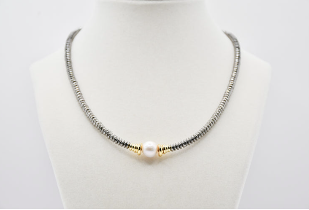 SILVER HEMATITE BEADS WITH FRESH WATER PEARL AND GOLD RINGS