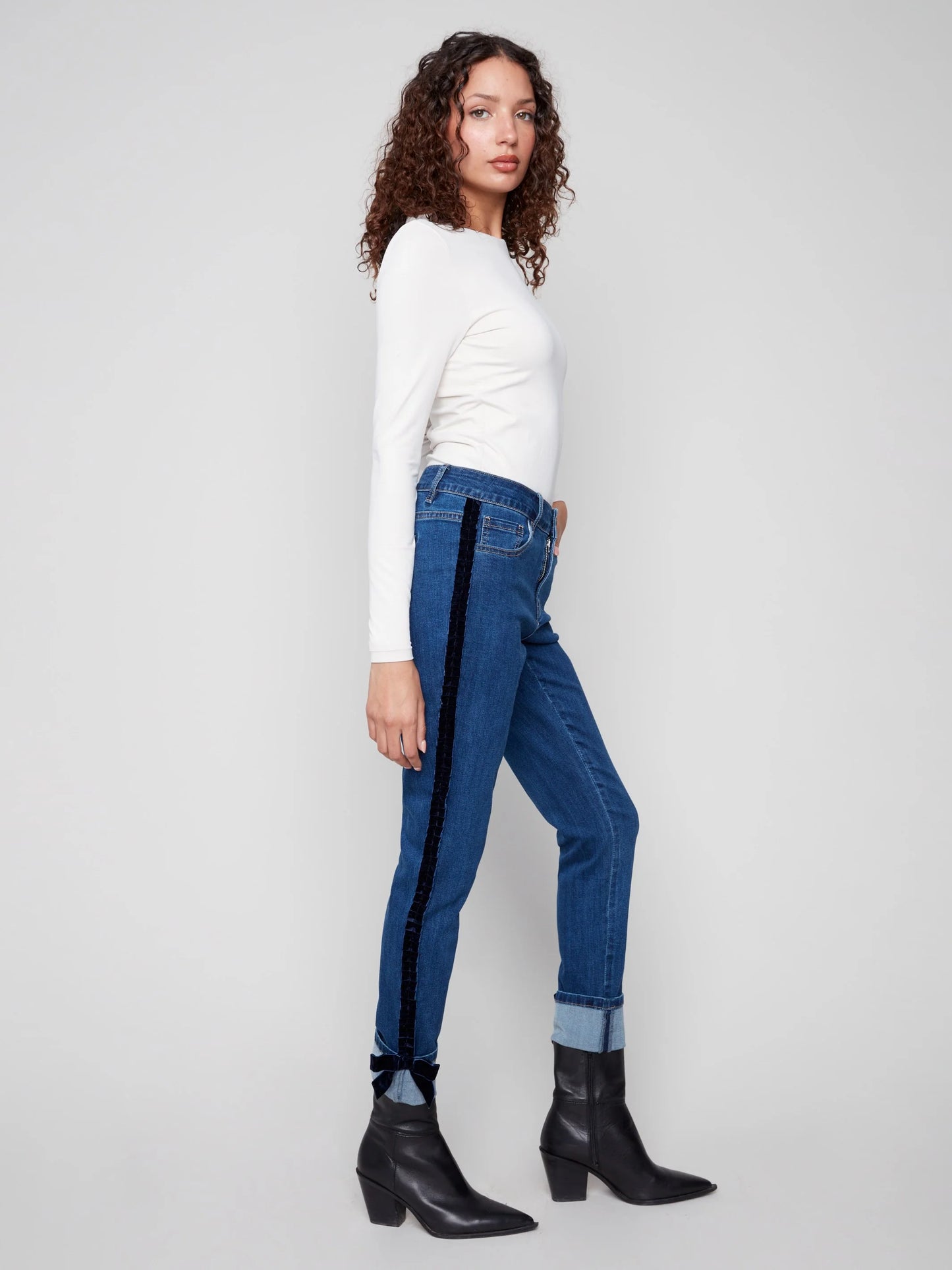 CHARLIE B SLIM LEG JEAN W/ VELVET BOW - INDIGO