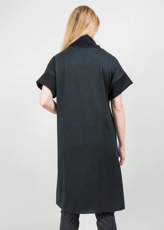 *SALE* TRISHA TYLER SPLIT FRONT TOPPER - BLACK