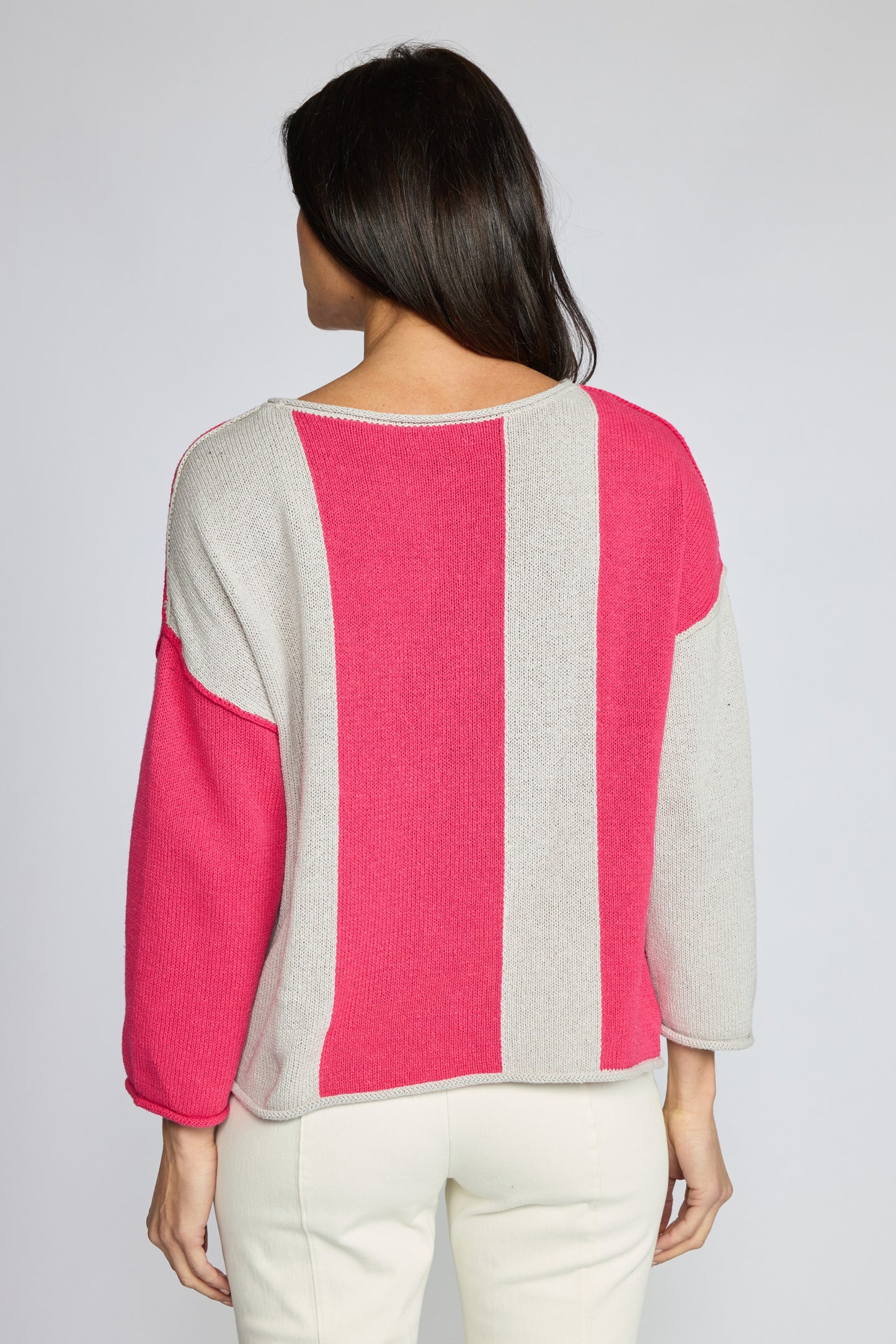 OLIVIA BY HABITAT VERTICAL VIBES PULLOVER - MAGENTA