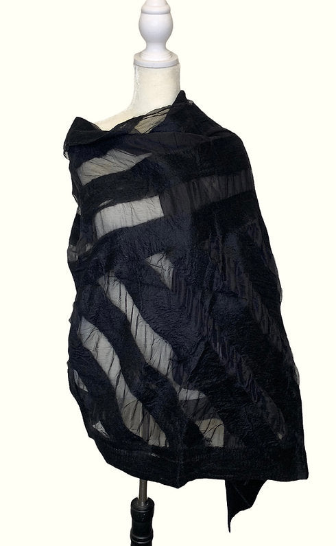 POMEGRANATE MOON SPRING WRAP - BLACK - WSWBL2022