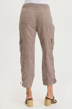 XCVI SELMY CROPPED CARGO  - TAN