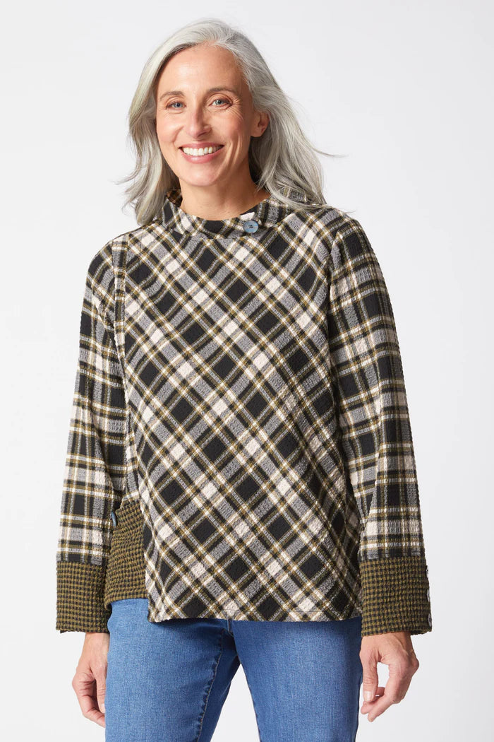 HABITAT ASYMETRICAL BUTTON CUFFED TOP - GREEN