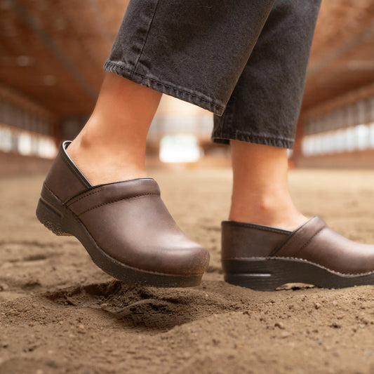 DANSKO PROFESSIONAL - ANTIQUE BROWN