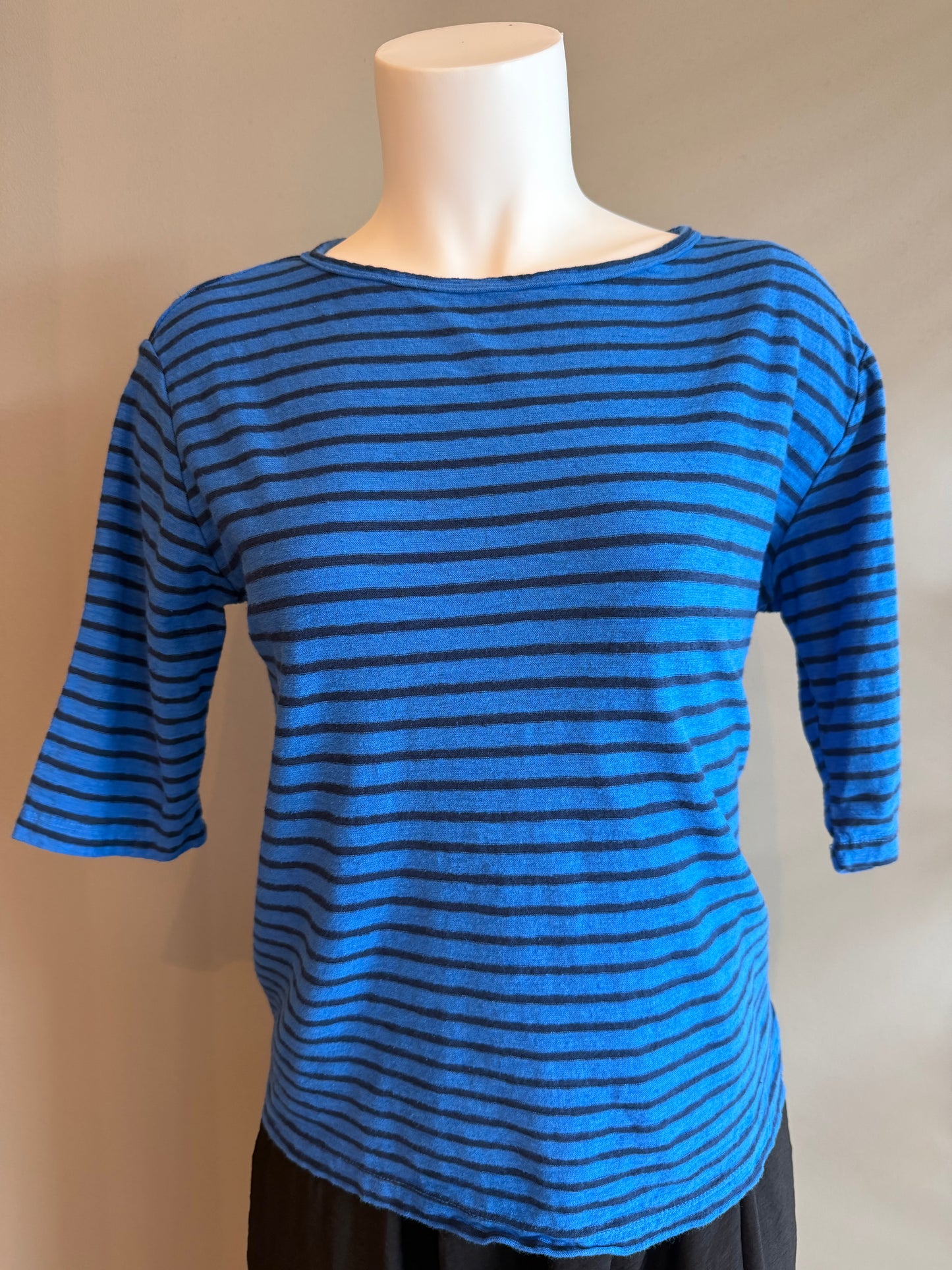 CUT LOOSE ELBOW SLEEVE TOP - VIVID BLUE