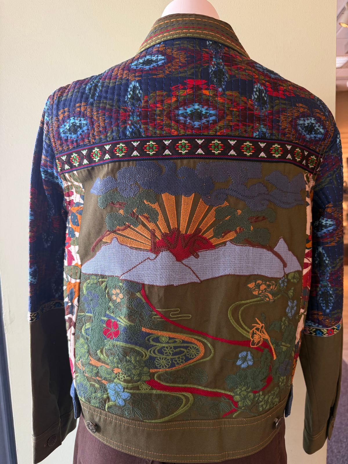 JOHN MARK LONG SLEEVE JACKET WITH EMBROIDERY - GREEN MULTI