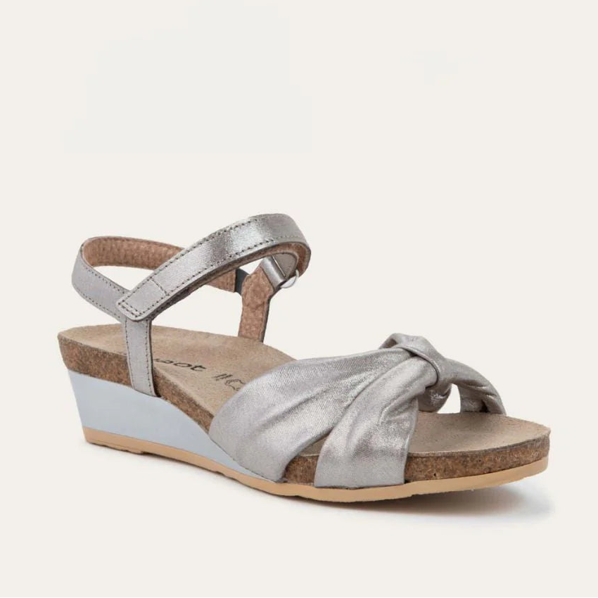 NAOT MADAME - SILVER