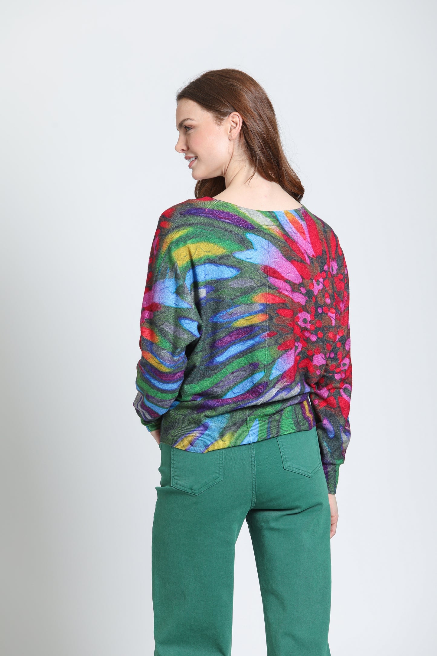 APNY V-NECK FRONT SEAM SWEATER - JEWEL