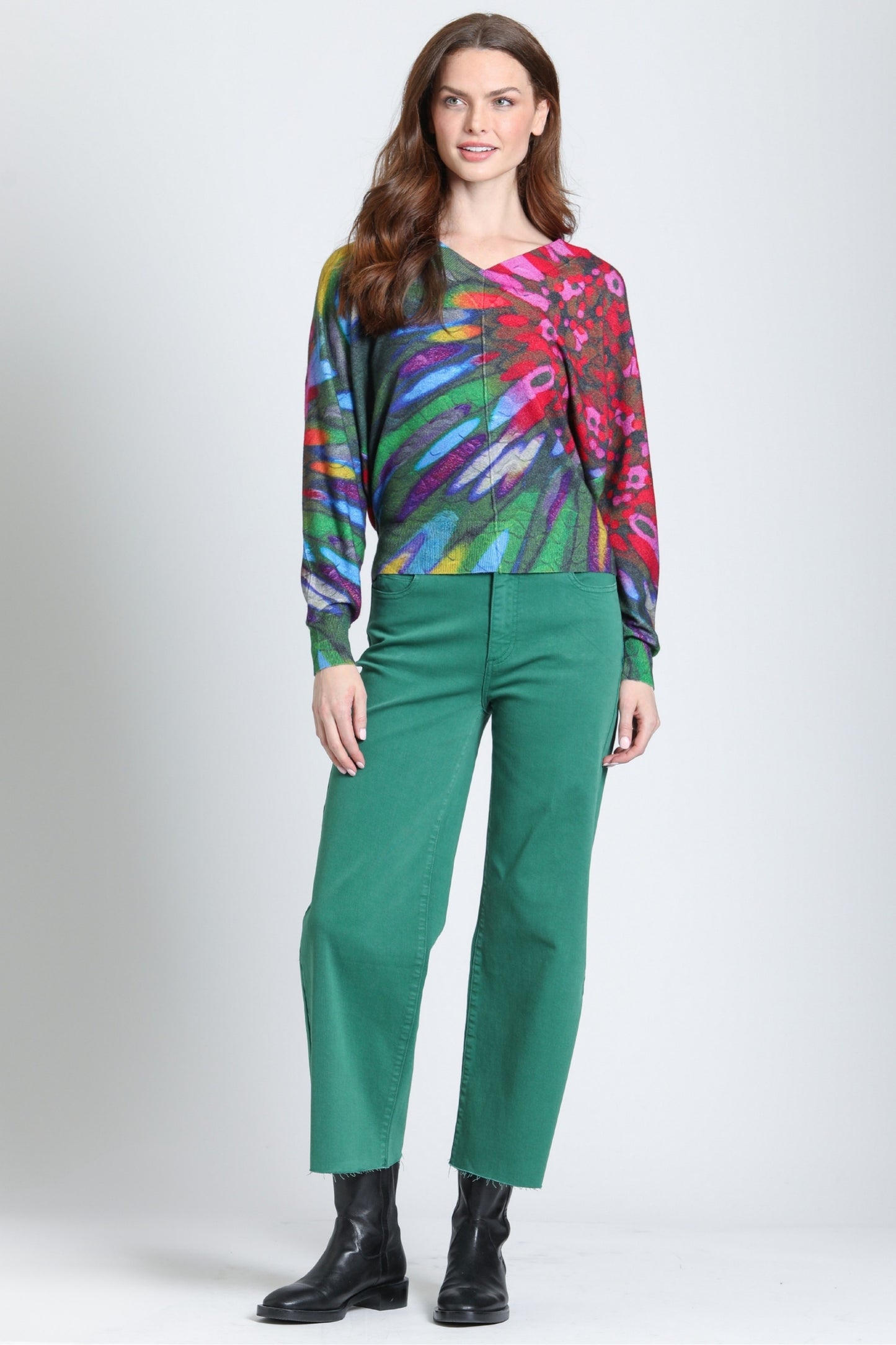 APNY V-NECK FRONT SEAM SWEATER - JEWEL
