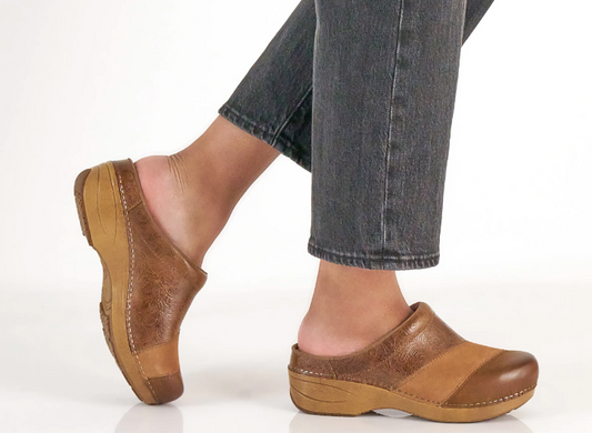 DANSKO ZINNIA CLOG - TAN MULTI