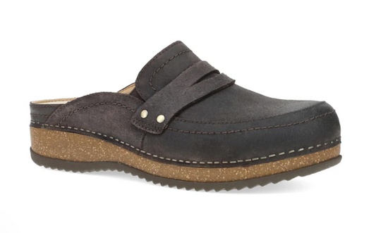 DANSKO MAGGY CLOG - CHOCOLATE