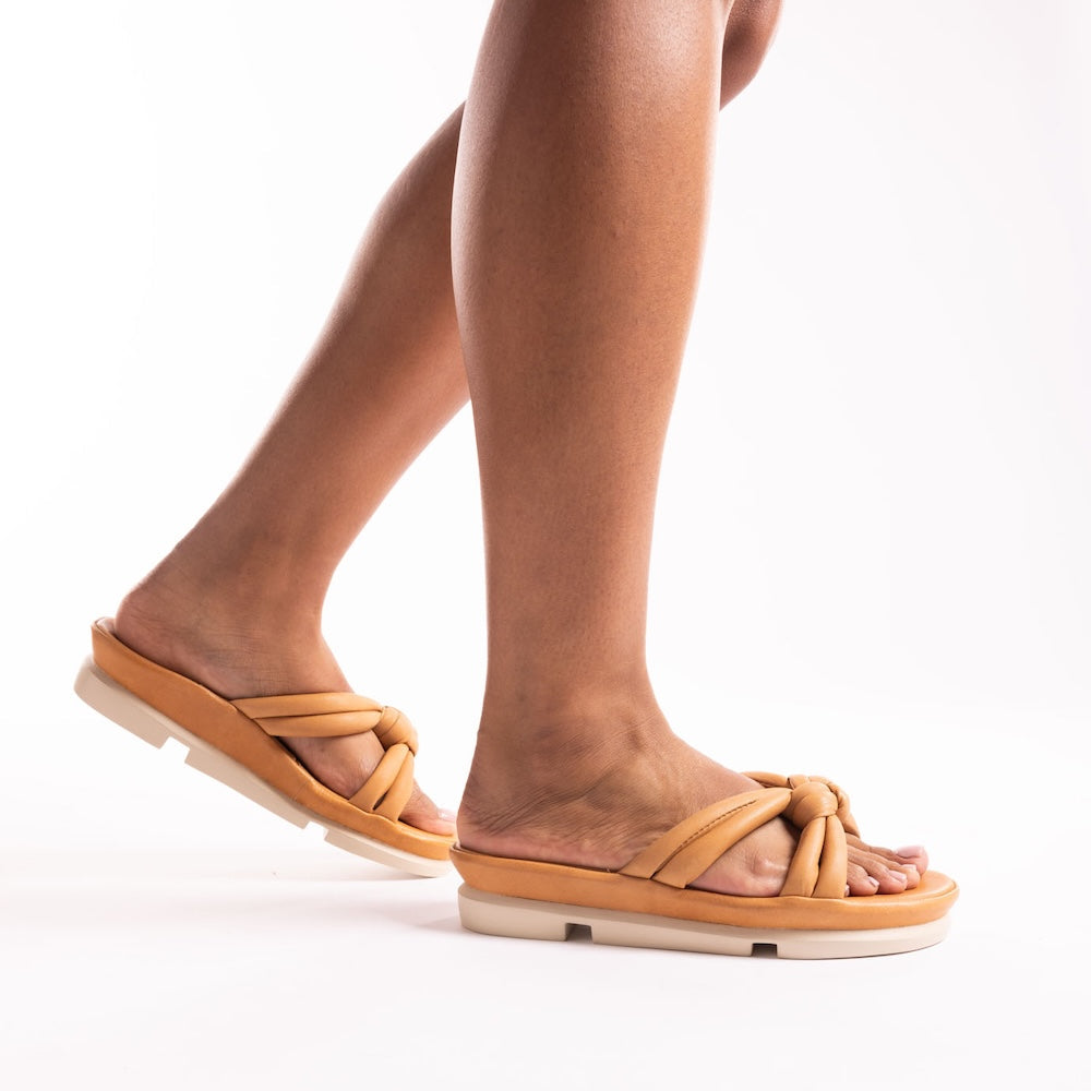 L'AMOUR DES PIEDS VEDA - TAN