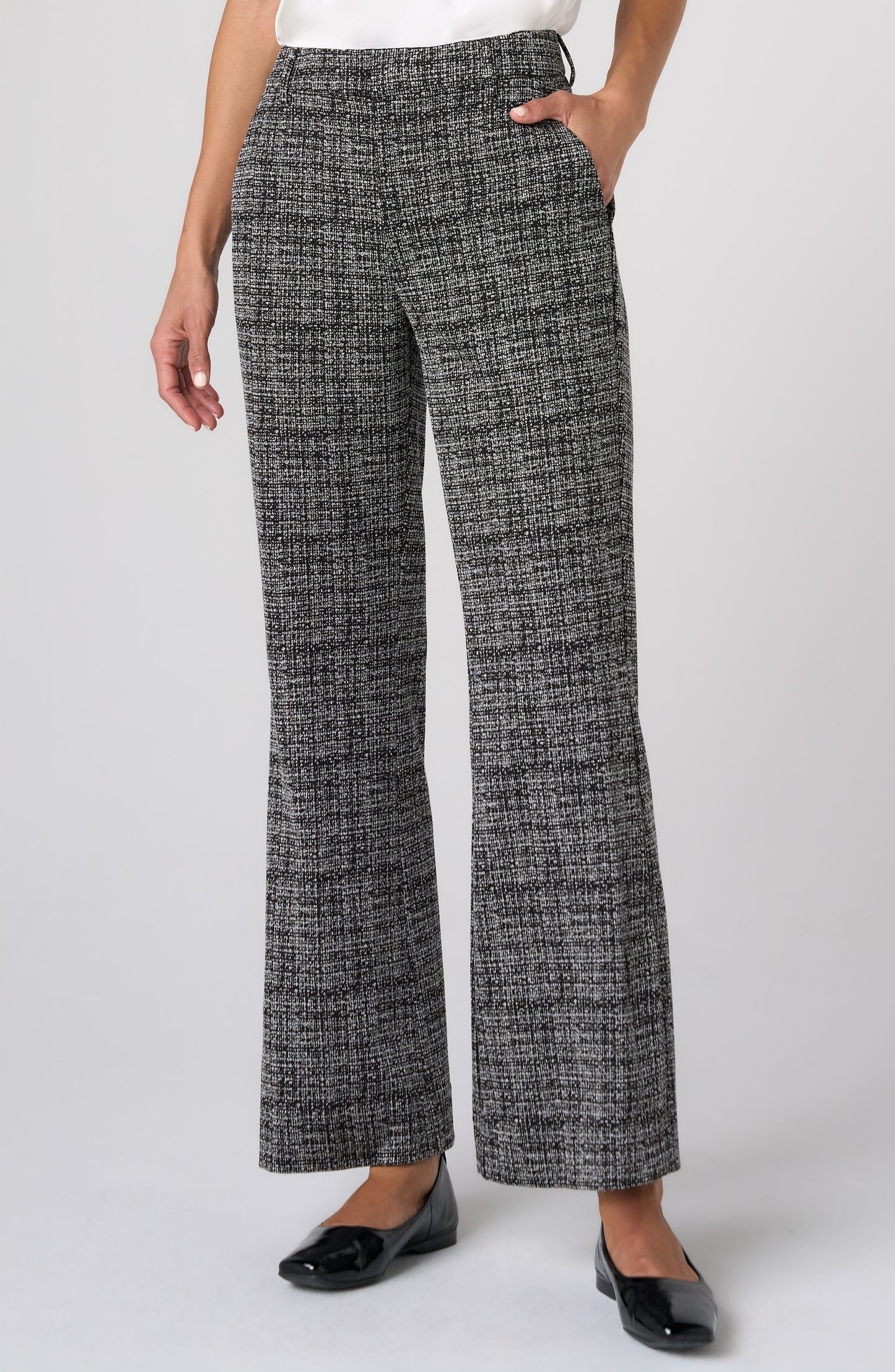 LIVERPOOL MID RISE ANKLE FLARE PANT - BLACK MULTI TWEED PRINT