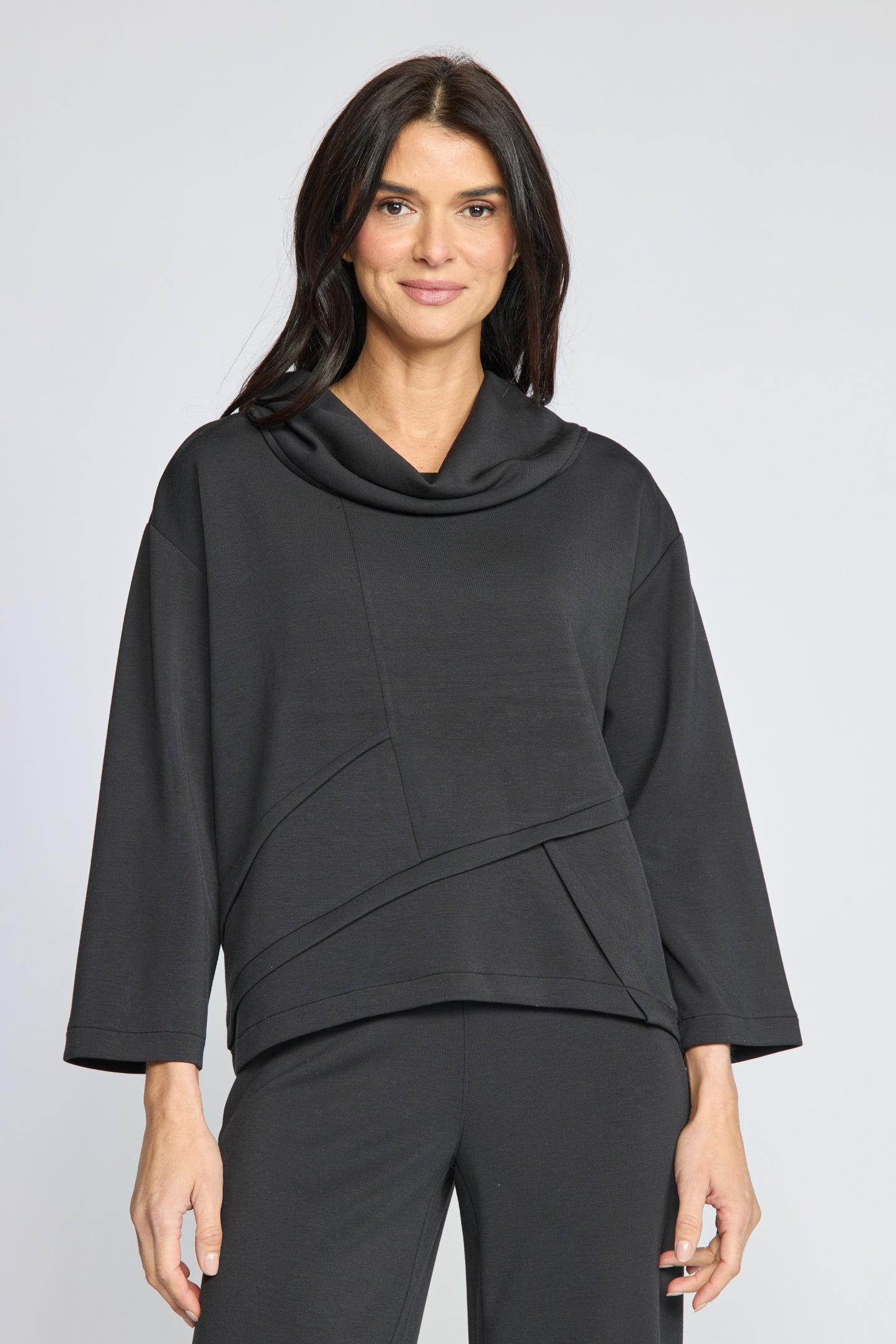 OLIVIA BY HABITAT FEATHERLUX KNIT SOLID COWL - BLACK